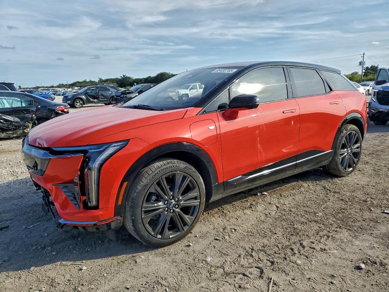 2025 CADILLAC OPTIQ