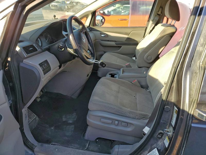 Photo 7 from auction – 2016 HONDA ODYSSEY SE with VIN 5FNRL5H38GB064907