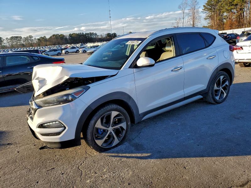 HYUNDAI TUCSON 2018 with VIN KM8J33A26JU808159 - Photo from auction