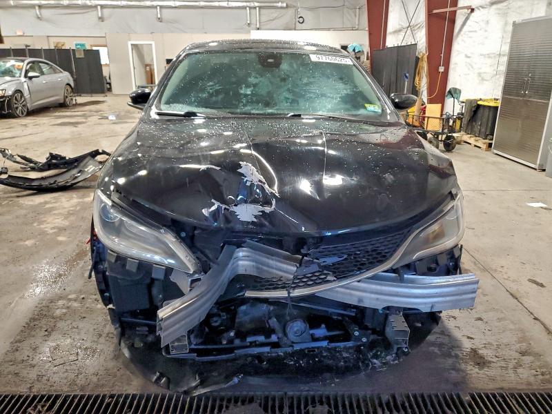 Photo 5 from auction – 2015 CHRYSLER 200 LIMITE with VIN 1C3CCCAB8FN674306