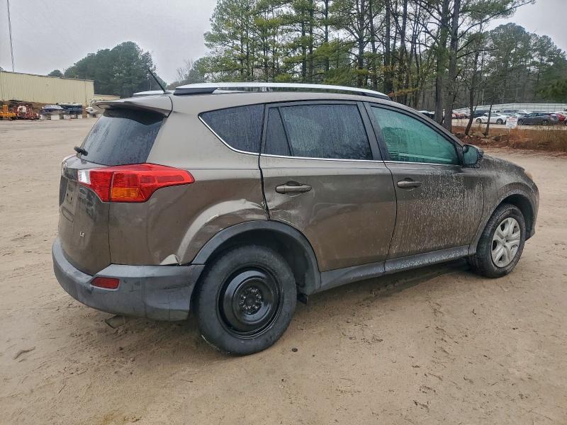 Photo 3 from auction – 2015 TOYOTA RAV4 LE with VIN 2T3ZFREV1FW162741