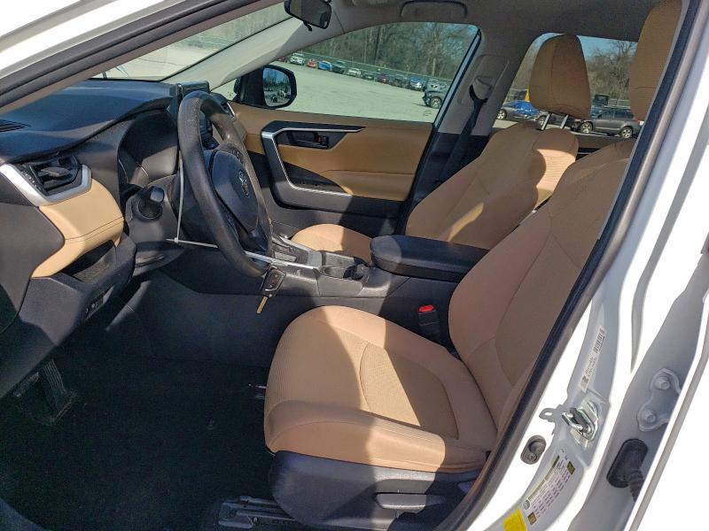 Photo 7 from auction – 2019 TOYOTA RAV4 LE with VIN 2T3H1RFV2KW057502