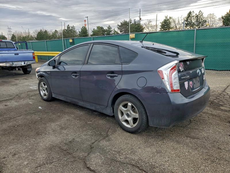 Photo 2 from auction – 2015 TOYOTA PRIUS with VIN JTDKN3DU3F1933757