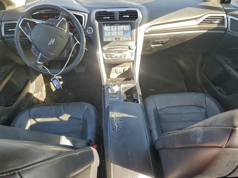 Photo 8 from auction – 2018 FORD FUSION SE with VIN 3FA6P0HD9JR135899