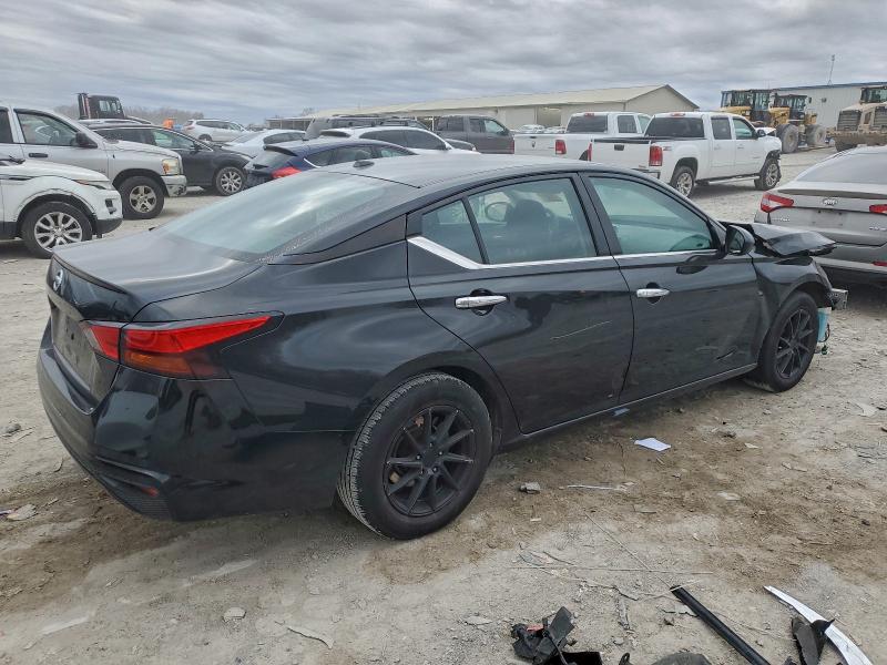 Photo 3 from auction – 2020 NISSAN ALTIMA S with VIN 1N4BL4BVXLC276033