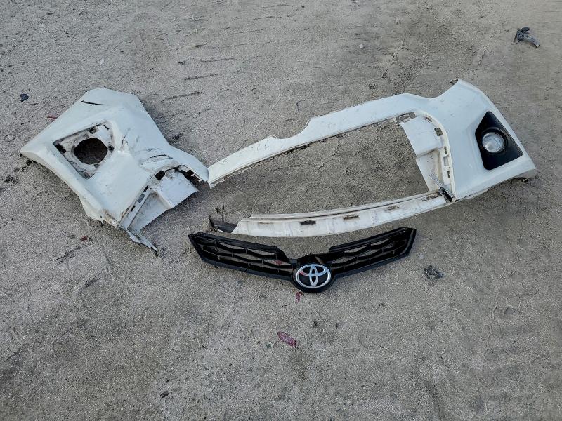 Photo 12 from auction – 2015 TOYOTA COROLLA L with VIN 2T1BURHE7FC249198