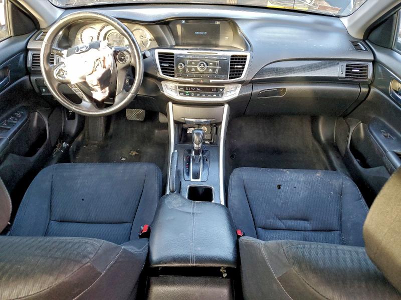 Photo 8 from auction – 2015 HONDA ACCORD with VIN 1HGCR2F52FA152738