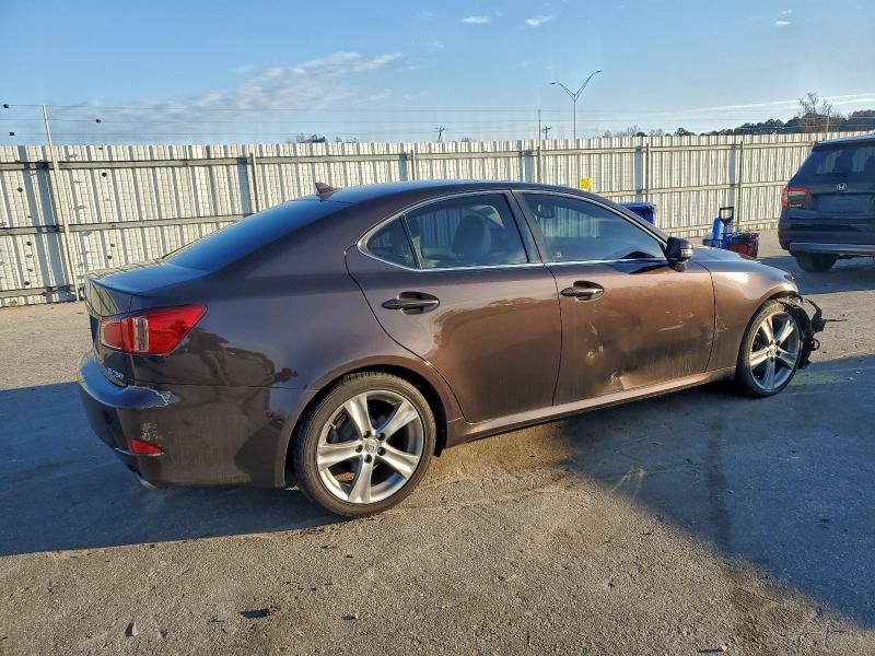 Photo 3 from auction – 2012 LEXUS IS 250 with VIN JTHBF5C2XC2102351