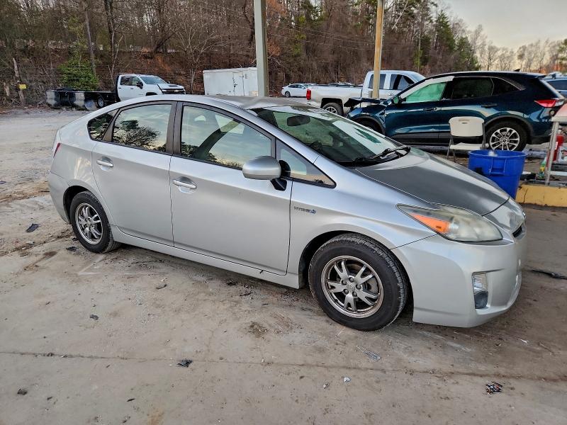 Photo 4 from auction – 2010 TOYOTA PRIUS with VIN JTDKN3DU0A0004933