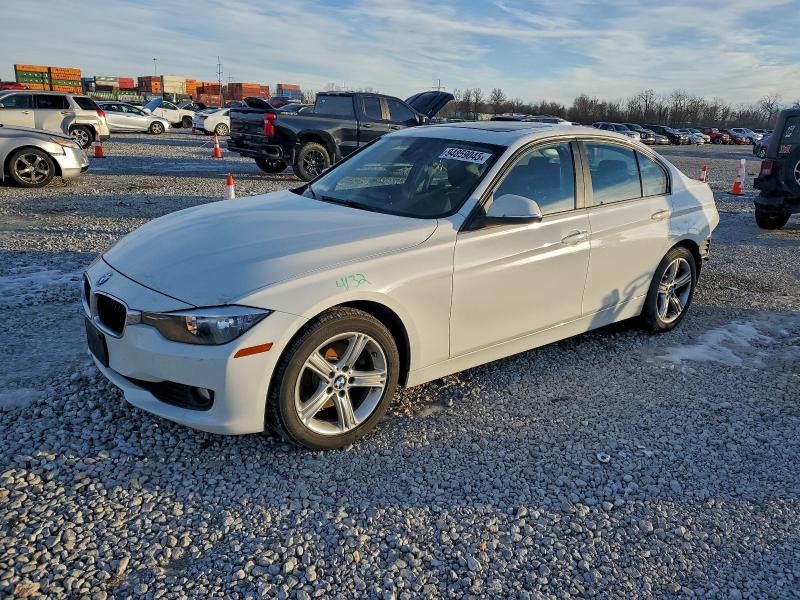 BMW 328 XI SUL 2013 with VIN WBA3B5G52DNP40970 - Photo from auction