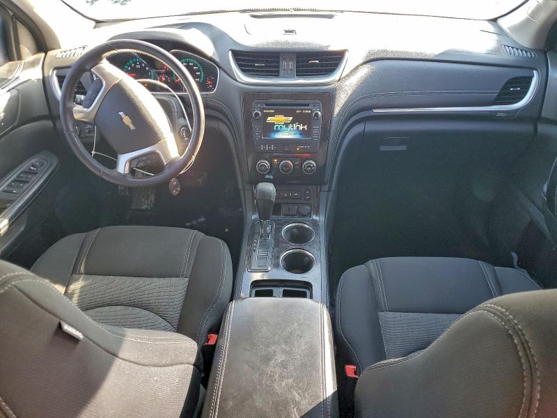 Photo 8 from auction – 2015 CHEVROLET TRAVERSE L with VIN 1GNKRGKD3FJ265822