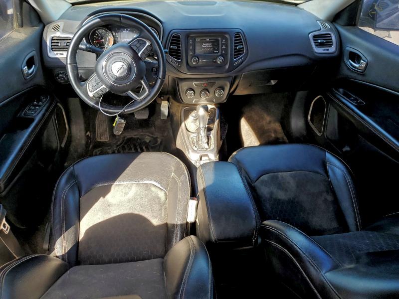 Photo 8 from auction – 2017 JEEP COMPASS with VIN 3C4NJDBB3HT680192