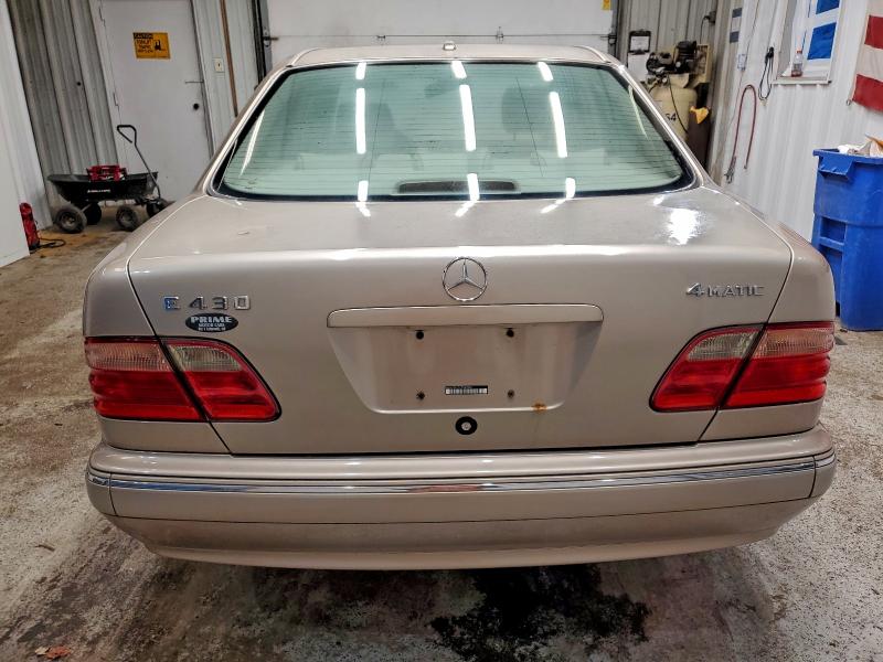 Photo 6 from auction – 2000 MERCEDES-BENZ E 430 with VIN WDBJF83J7YX037084