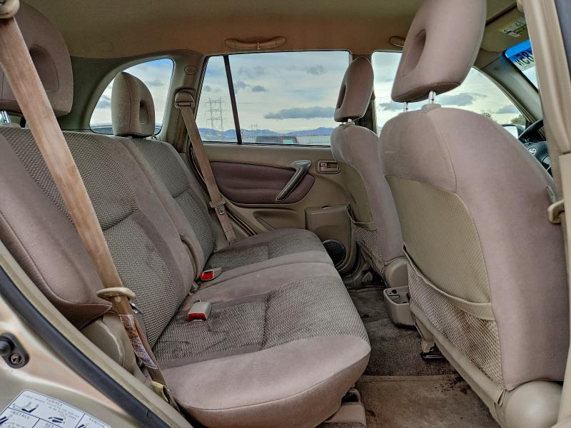 Photo 11 from auction – 2004 TOYOTA RAV4 with VIN JTEHD20V540035648