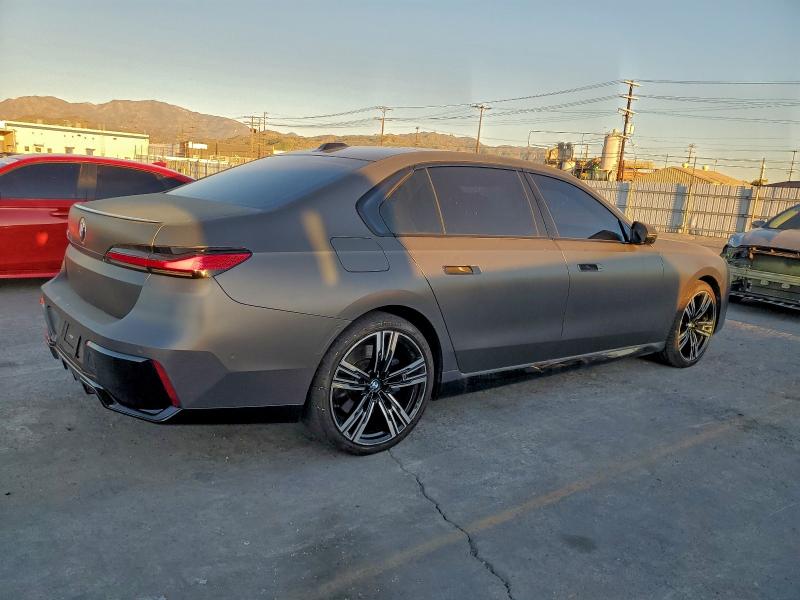 Photo 3 from auction – 2023 BMW 740 with VIN WBA23EH03PCM28457