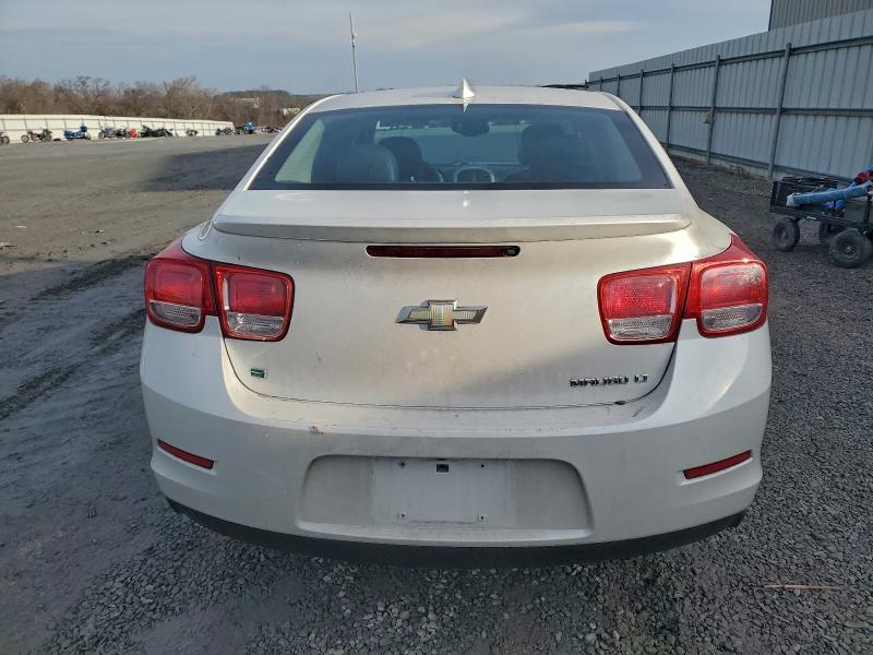 Photo 6 from auction – 2015 CHEVROLET MALIBU 1LT with VIN 1G11C5SL2FU149665