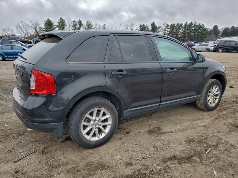 Photo 3 from auction – 2014 FORD EDGE SE with VIN 2FMDK3GC7EBA53972