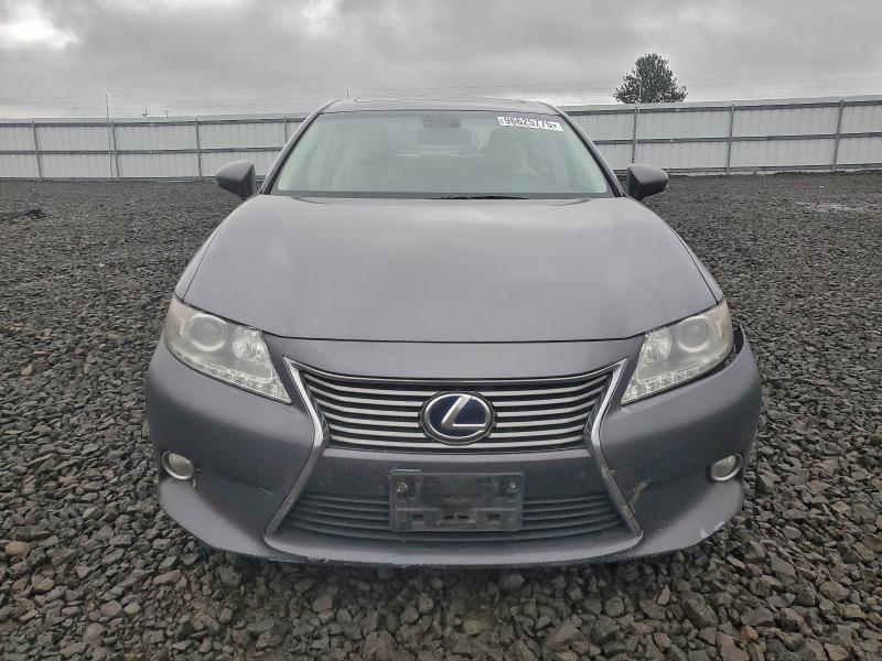 Photo 5 from auction – 2013 LEXUS ES 300H with VIN JTHBW1GG1D2028351