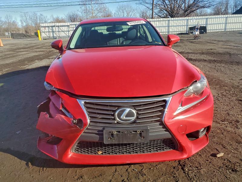 Photo 5 from auction – 2016 LEXUS IS 300 with VIN JTHCM1D28G5004103