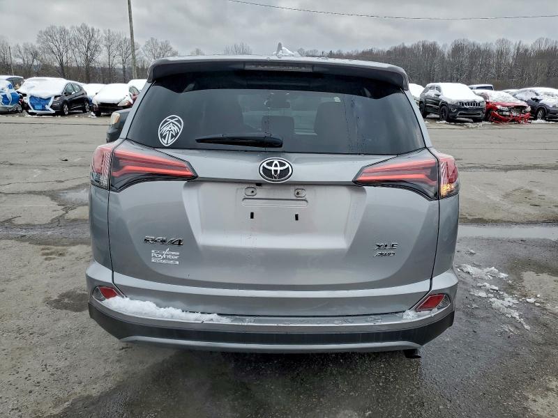 Photo 6 from auction – 2018 TOYOTA RAV4 ADVEN with VIN 2T3RFREV1JW804433