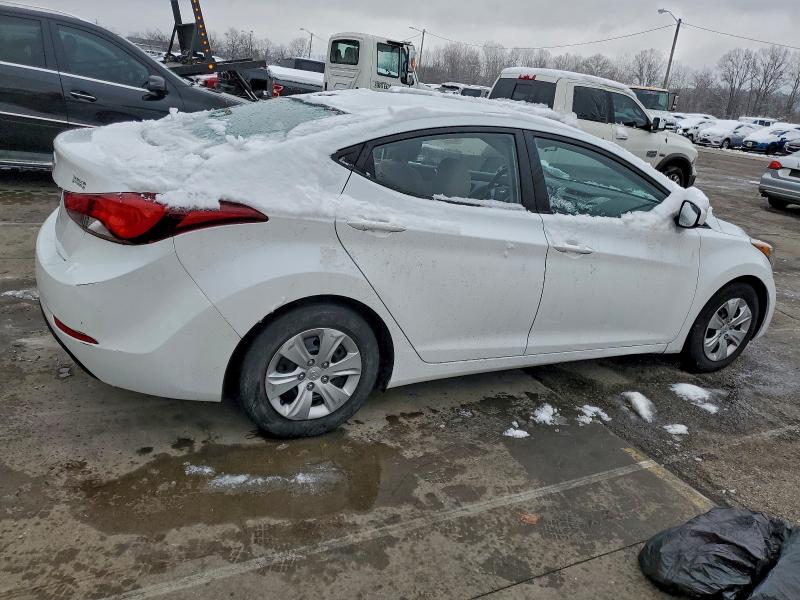 Photo 3 from auction – 2016 HYUNDAI ELANTRA with VIN 5NPDH4AE5GH742256