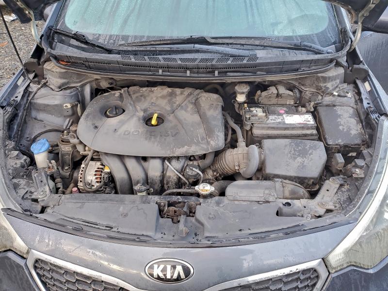 Photo 11 from auction – 2016 KIA FORTE LX with VIN KNAFK4A66G5496379