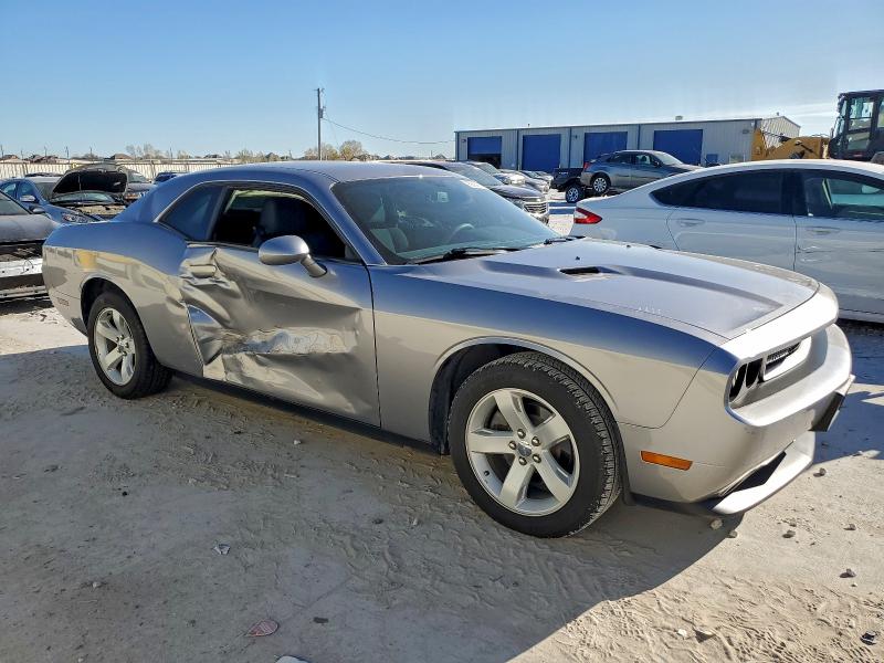 Photo 4 from auction – 2014 DODGE CHALLENGER with VIN 2C3CDYAG2EH176356