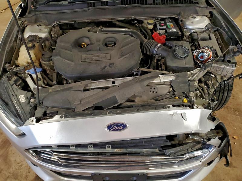 Photo 11 from auction – 2016 FORD FUSION SE with VIN 3FA6P0T95GR251211