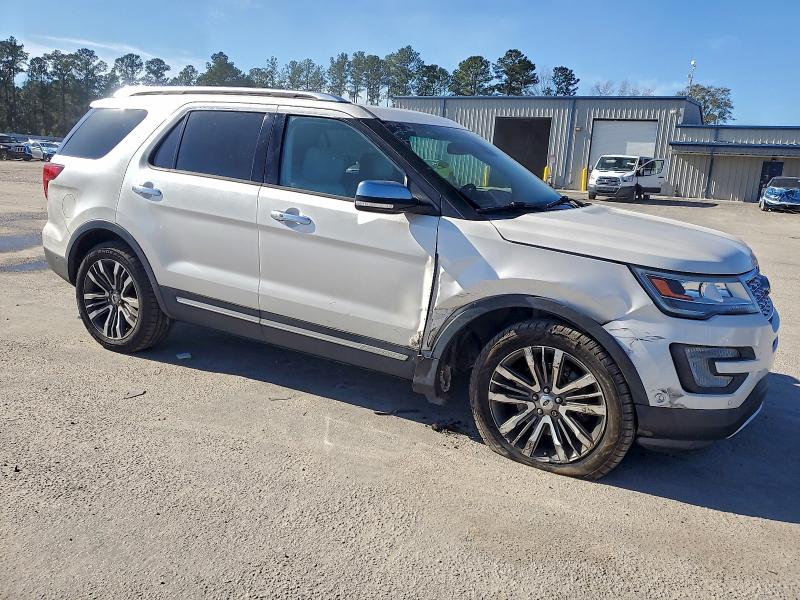 Photo 4 from auction – 2016 FORD EXPLORER P with VIN 1FM5K8HT7GGC20388