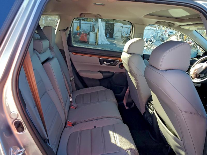 Photo 11 from auction – 2022 HONDA CR-V TOURI with VIN 5J6RT6H92NL000053
