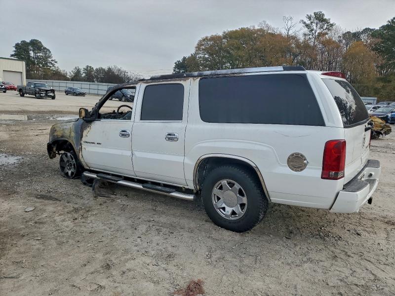 Photo 2 from auction – 2004 CADILLAC ESCALADE E with VIN 3GYFK66N04G341548