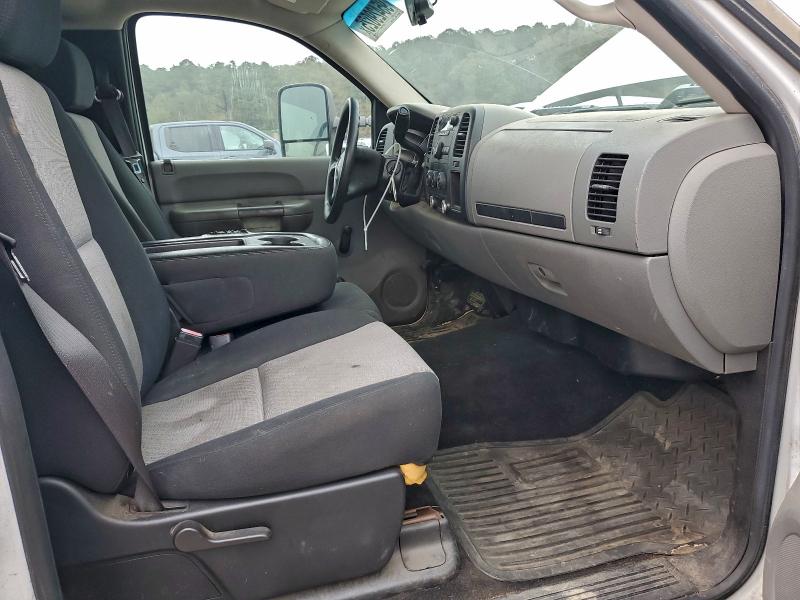 Фото 10 с аукциона – 2007 GMC SIERRA C25 с VIN 1GTHC24K47E516652