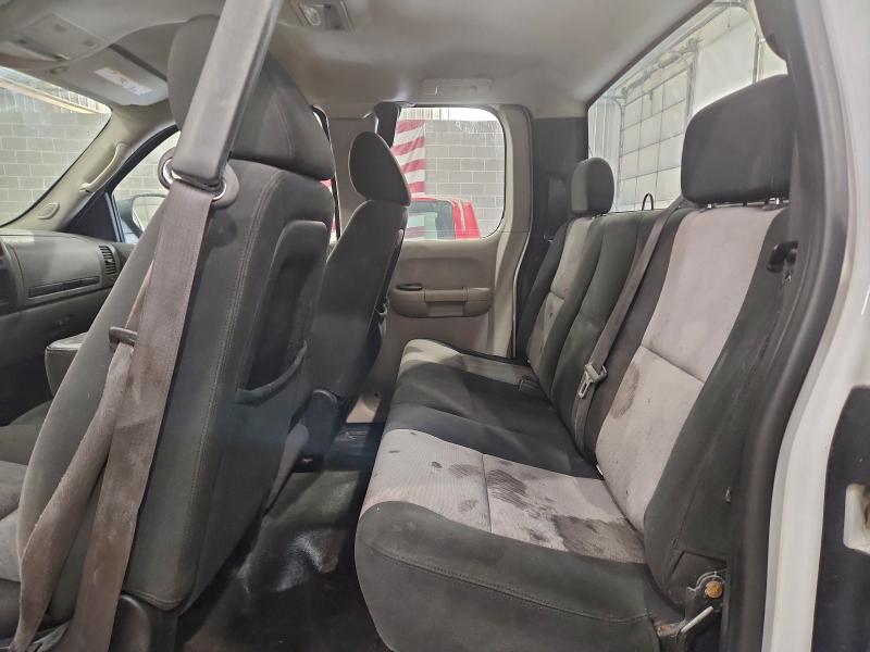Photo 10 from auction – 2007 CHEVROLET SILVERADO with VIN 1GCEK19C67Z592903