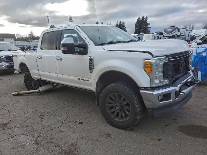 Photo 4 from auction – 2017 FORD F250 with VIN 1FT7W2BT5HEB63015