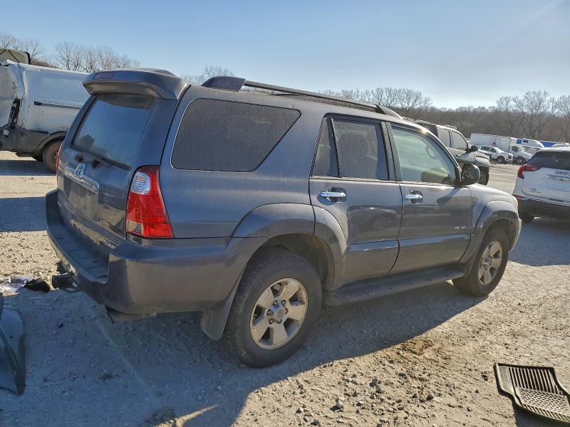 Photo 3 from auction – 2008 TOYOTA 4RUNNER SR with VIN JTEBU14R58K022180
