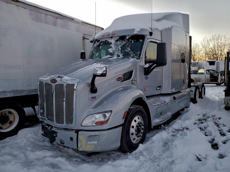 PETERBILT 579 2019 with VIN 1XPBDP9X7KD612972 - Photo from auction