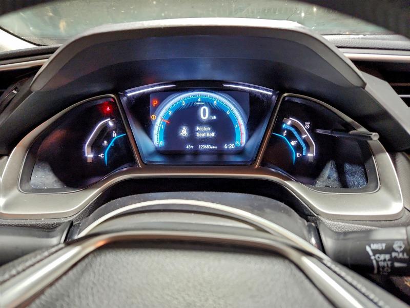 Photo 9 from auction – 2018 HONDA CIVIC EX with VIN 19XFC2F75JE010761