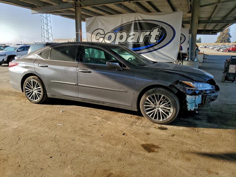Photo 4 from auction – 2023 LEXUS ES 300H BA with VIN 58ADA1C10PU029675