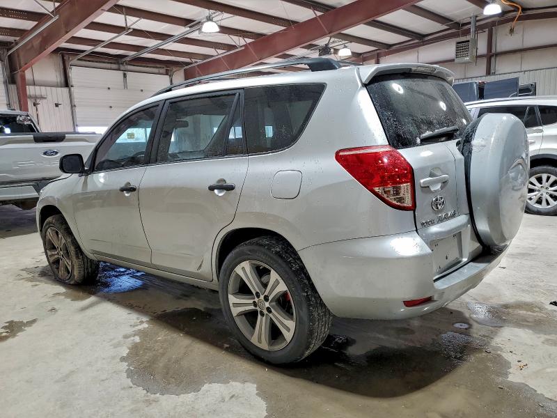 Photo 2 from auction – 2006 TOYOTA RAV4 with VIN JTMBD33V366021081
