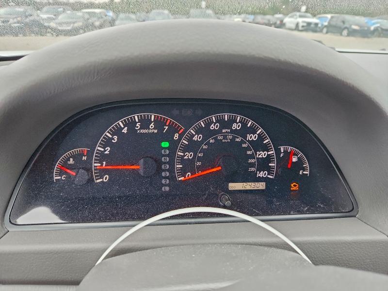 Photo 9 from auction – 2005 TOYOTA CAMRY with VIN 4T1BE32K85U623954