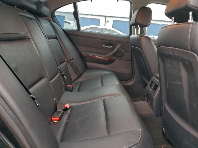 Photo 10 from auction – 2011 BMW 328 with VIN WBAPH7C55BE461771