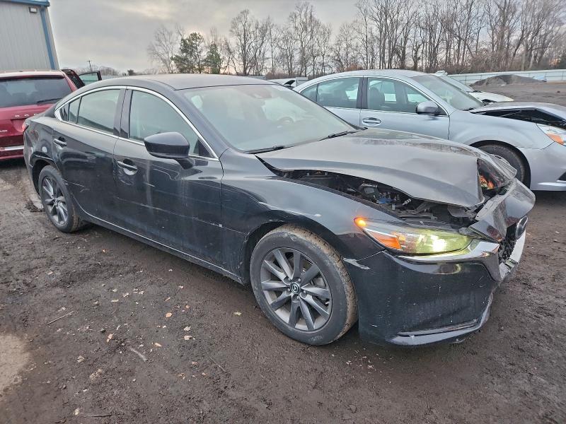 Photo 4 from auction – 2018 MAZDA 6 with VIN JM1GL1UM2J1327522