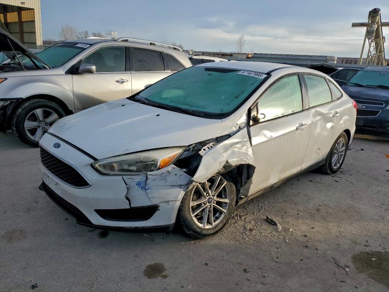 FORD FOCUS SE 2016 with VIN 1FADP3F27GL364874 - Photo from auction