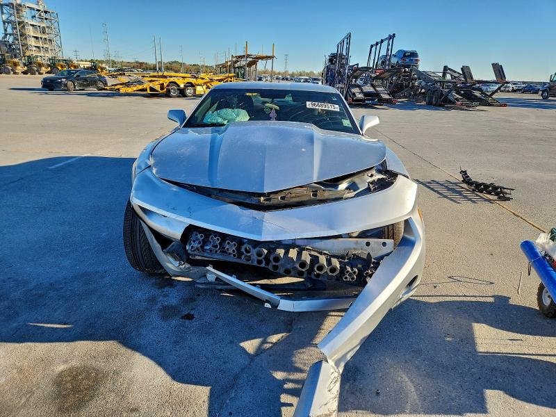 Photo 5 from auction – 2011 CHEVROLET CAMARO LT with VIN 2G1FB1ED3B9103890