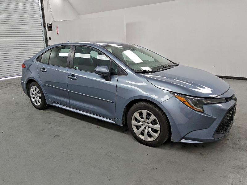 Photo 4 from auction – 2021 TOYOTA COROLLA LE with VIN 5YFEPMAE3MP157830