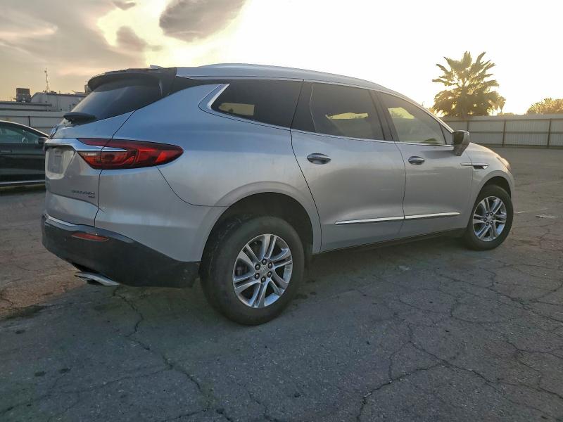 Photo 3 from auction – 2018 BUICK ENCLAVE with VIN 5GAEVAKW0JJ138228