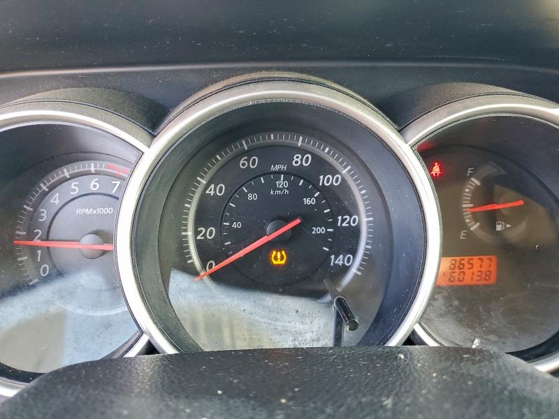 Photo 9 from auction – 2010 NISSAN VERSA S with VIN 3N1BC1AP0AL352603