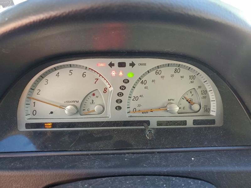 Photo 9 from auction – 2004 TOYOTA CAMRY LE with VIN 4T1BE32K44U896212