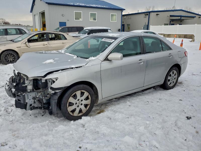 TOYOTA CAMRY BASE 2011 z numerem VIN 4T1BF3EK6BU721773 - Zdjęcie z aukcji