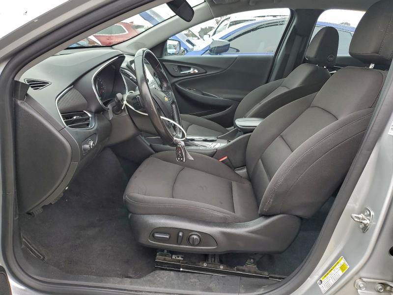 Photo 7 from auction – 2018 CHEVROLET MALIBU LT with VIN 1G1ZD5ST8JF288468